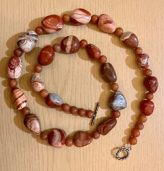 Vintage Agate and Carnelian necklace - image 8