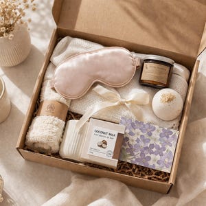 Kuscheliges Hygge Geschenk-Set – Self-Care-Paket zum Entspannen mit Decke, Kerze, Tasse | Stressabbau, Geburtstag, Danke oder besondere Anlässe