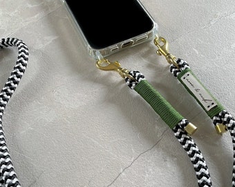 Chaîne de téléphone portable avec mousqueton doré et emballage de corde verte
