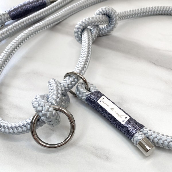 Guinzaglio Moxon | Guinzaglio da riporto “Silverlinings” in corda grigio chiaro con rivestimento glitter blu e moschettone argento - varie misure