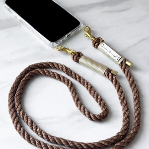 Chaîne de téléphone portable marron, cordon de téléphone portable, sangle interchangeable avec mousqueton doré et étui de téléphone portable avec œillets