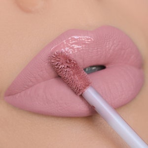 Light Pink "Powder" Lipstick | Liquid Matte | Vegan & Cruelty-Free | Waterproof | Longwear Makeup | Kitten Cosmetics