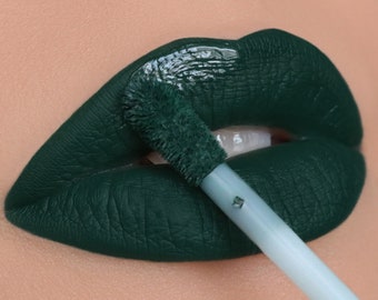 Green "Emerald City" Lipstick | Liquid Matte | Vegan & Cruelty-Free | Waterproof | Longwear Makeup | Kitten Cosmetics