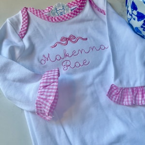 Monogrammed Baby Outfit, Personalized Coming Home Outfit, Personalized Baby Gift, Monogrammed Baby Gown, Newborn Gift, Homecoming Outfit