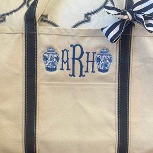 Monogrammed Ginger Jar Bag, Personalized Canvas Boat Tote Bag, Chinoiserie Bag, Personalized Diaper Bag, Pet Bag, Monogram Large Tote Bag