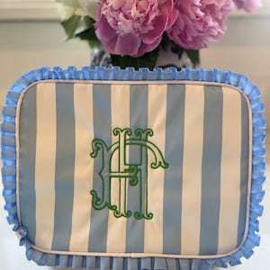 Personalized Monogrammed Ruffle Makeup Bag, Monogrammed Personalized Women&#39;s Ruffle Toiletry Bag, Personalized Embroidered Everything Bag