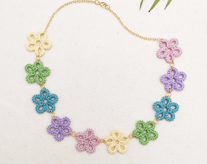 Pastel Daisy Necklace - Rainbow Flower Choker - Colourful Aesthetic - Summer Jewellery - Unicorn Jewellery - LGBTQ+ Pride