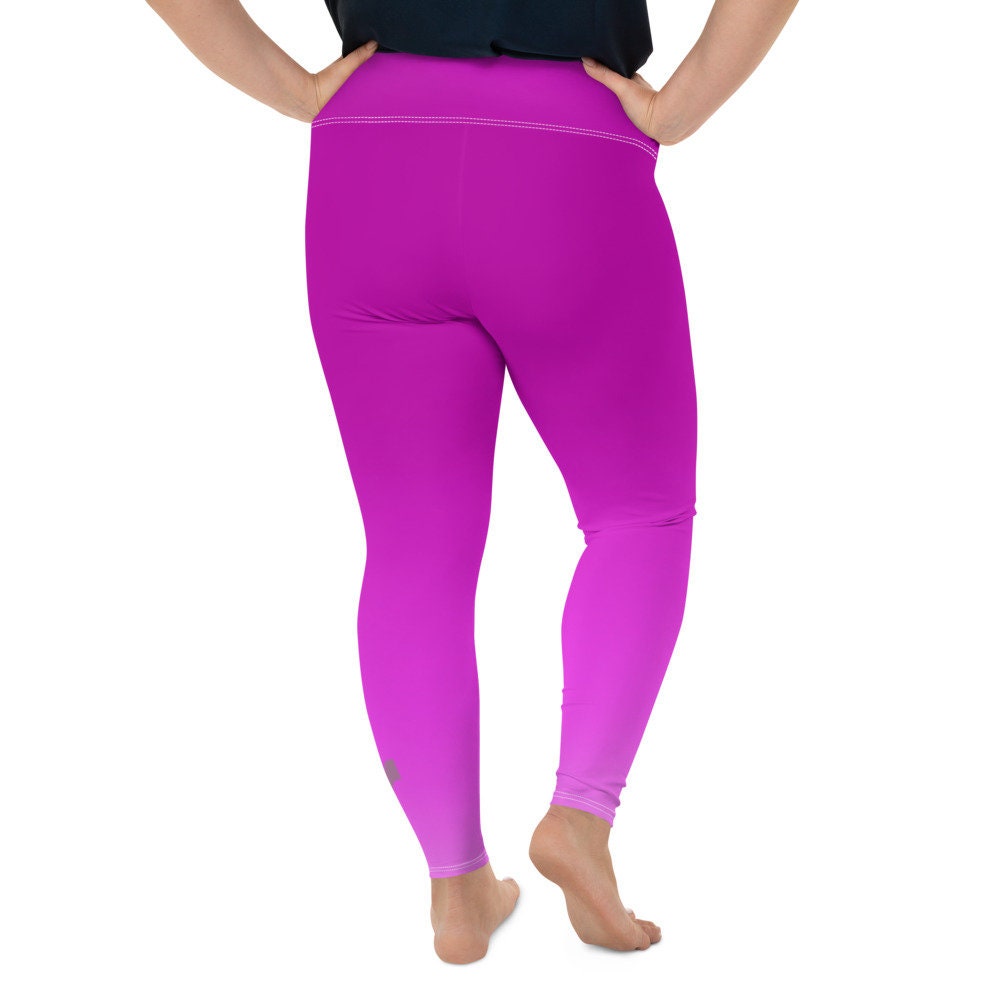 most flattering yoga pants for plus sized women