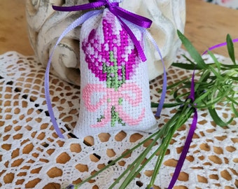 Lavendelsäckchen * Lavender-Bag * mit echtem Lavendel befüllt * bestickt * zum Hinstellen * Dekoration *