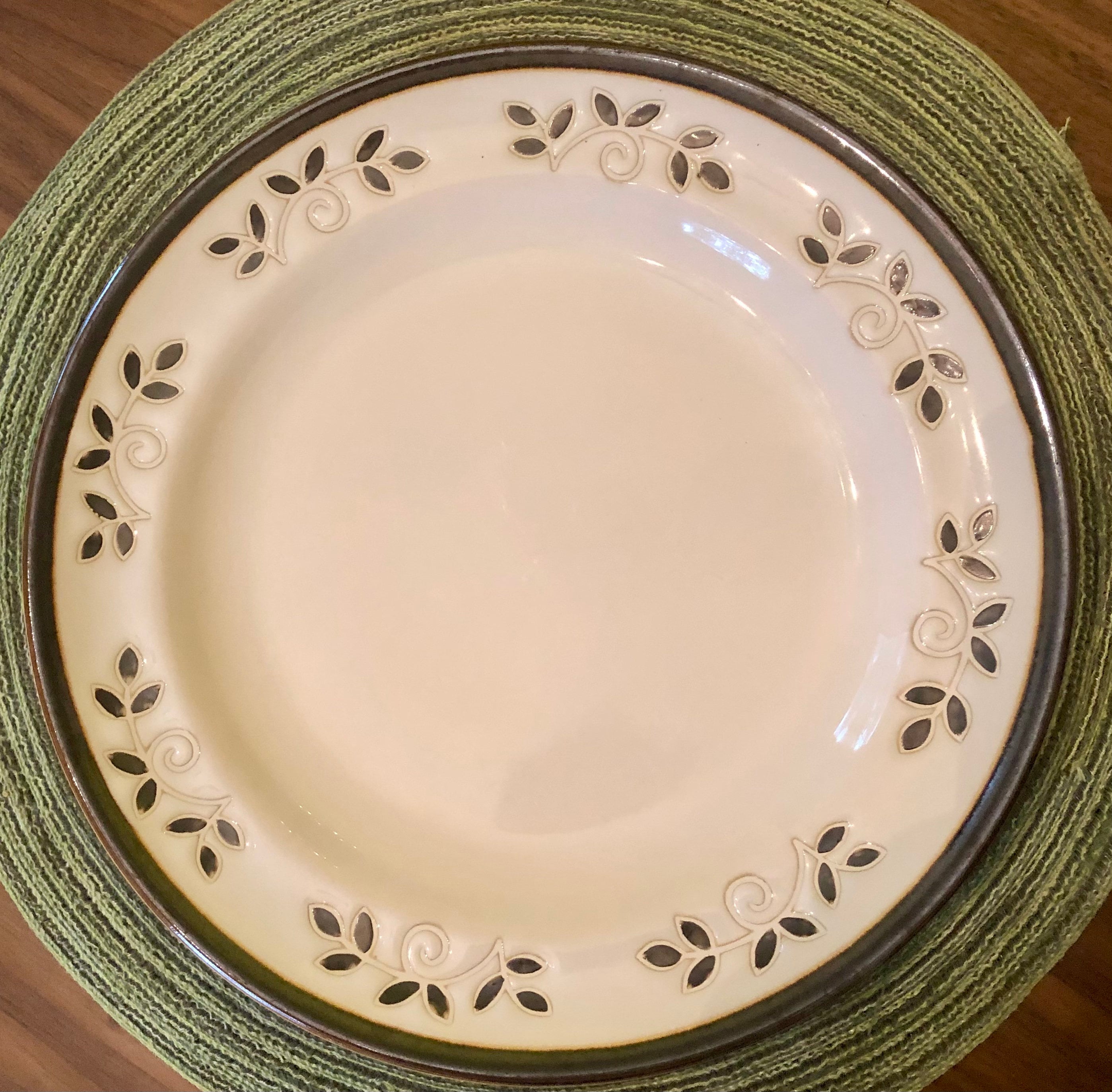 Pfaltzgraff Laurel dinner plates Etsy