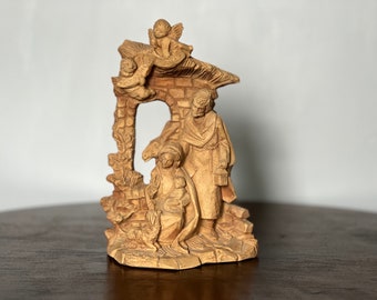 Holy Family Nativity Scene | Jesus, Mary, & Joseph Religious Sculpture