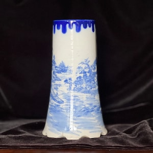 Blue & White Trumpet Vase | Vintage Chinese Export Porcelain