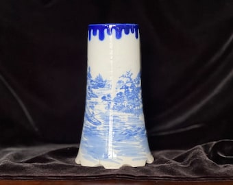 Blue & White Trumpet Vase | Vintage Chinese Export Porcelain