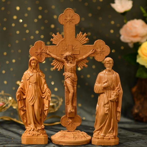 Set of Crucifix Jesus Mother Mary St. Joseph Wall Art Wooden Crucifix Prayer Altar Hanging Ornament Religious Gift Home Decor Christmas Gift