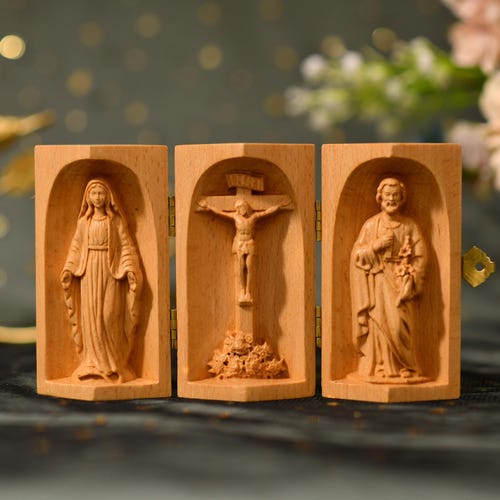 ローレル・バーチ木彫り人形　3体セット Wooden Prayer Altar Catholic Triptych Portable Altar Catholic