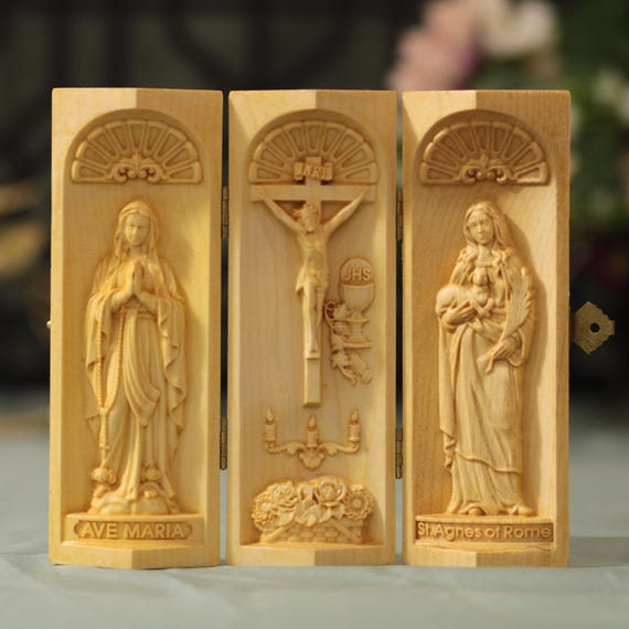 Catholic Wooden Triptych Jesus Christ Our Lady Virgin Mary St Agnes of Rome Christian Wall Art Religious Gift Catholic Decor Prayer Room