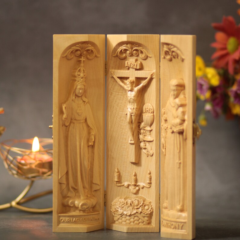 Home Altar Catholic Triptych of Our Lady of Fatima- Jesus Christ / St ...
