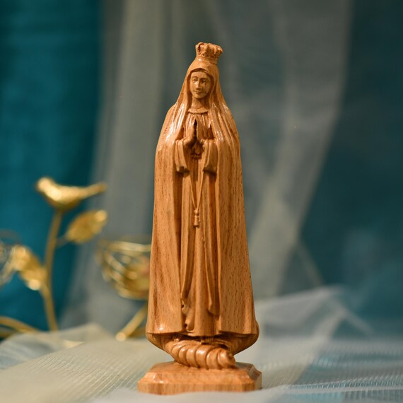 Our Lady of Fatima Wooden statue Madonna of Fatima Religious Figurine Virgin Mary Classic Handmade Gift holiday decor christmas ornaments
