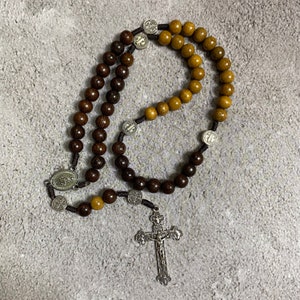 Two-tone Catholic Rosary combination, Paracord Rosary, Wood Bead rosary, Pardon Crucifix Rosary, Catholic Gifts, Rosary for Her