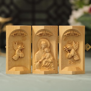 Tríptico católico Altar portátil Mini Altar católico Tríptico Suministros de oración Altar católico para el hogar Decoración del hogar Regalos cristianos religiosos