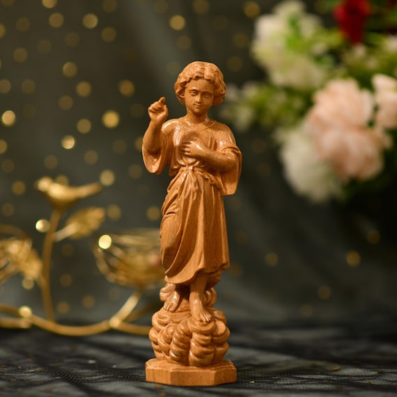 Baby Jesus Wood Carving Catholic Figurine Nativity Statue Christian Gift for Christmas Prayer Room Wooden Jesus Decor Religious Keepsake Art