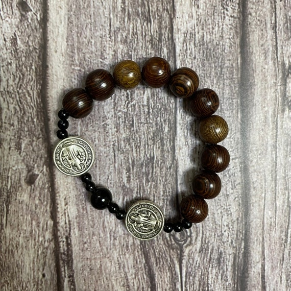 Black natural wood Catholic Bracelet with Miraculous Medal, Christian Bracelet, Holy Bracelet, Wood Bracelet, Nativity Bracelet
