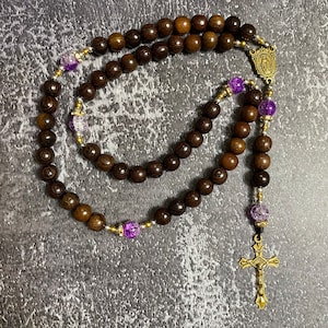 Catholic Rosary adorned with purple gemstone beads, Wood Bead rosary, Pardon Crucifix Rosary, Catholic Gifts, Cord Rosary