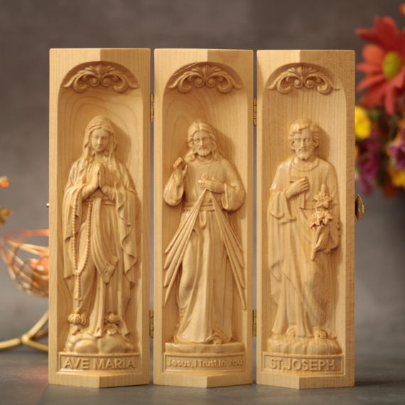 Holy Family Catholic Triptych Prayer Altar Catholic Wooden Religious Gifts Catholic Altar Housewarming Gifts Catholic Gifts Easter Gift