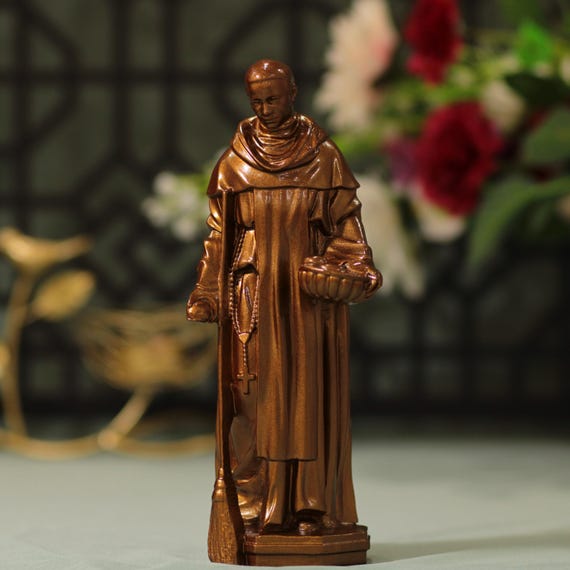 St. Martin de Porres Wooden Statue – Catholic Gift, Handcrafted Religious Decor, Patron Saint of Racial Harmony, Vintage Style Saint Statue