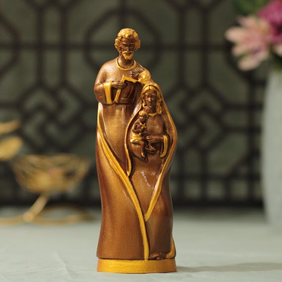 Holy Family Statue Vintage Style Christian Orthodox Icon Handcrafted Wood Catholic Religious Statue Figurine Home Altar Jesus Handmade Gifts