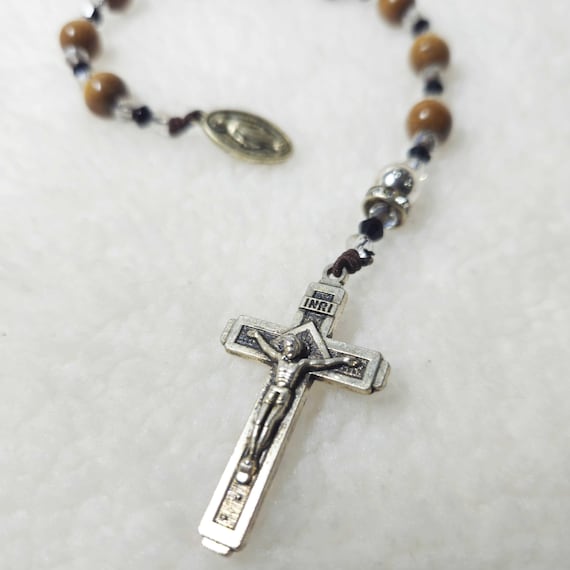 Elegant Compact Catholic Pocket Rosary, Wood Bead rosary, Rosary for Her, Catholic Gifts, First Communion Gift, Catholic Rosary