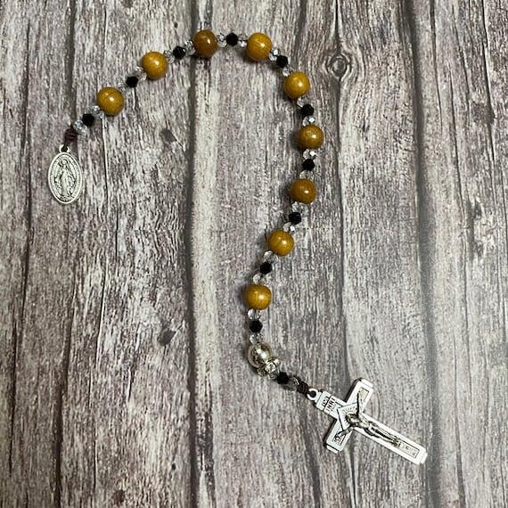 Elegant Compact Catholic Pocket Rosary, Wood Bead rosary, Rosary for Her, Catholic Gifts, First Communion Gift, Catholic Rosary