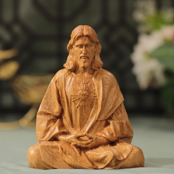 Sacred Heart of Jesus Christ Wooden Statue – Hand-Carved Catholic Home Decor for Prayer and Meditation Catholic Statue Gift Christian Art