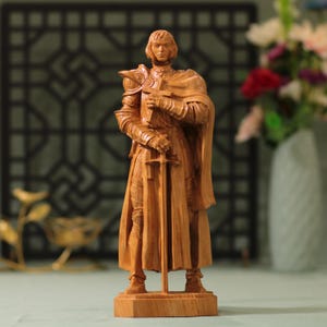 Joan of Arc Wooden Statue Catholic Saint Sculpture Christian Gift for Her French Saint Decor Warrior Saint Figurine Catholic Home Altar Art