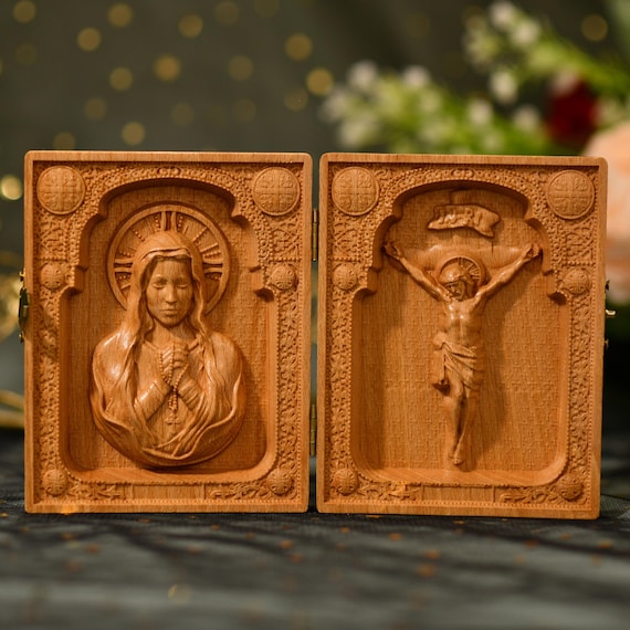 Jesus and Mary Wooden Diptych Catholic Home Decor Christian Gift Sacred Heart Wall Art Virgin Mary Prayer Plaque Religious Wood Icon Set