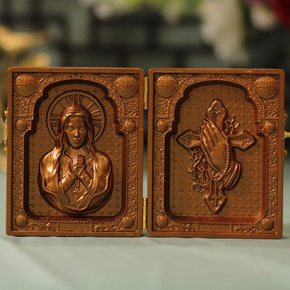Wooden Catholic Diptych Praying Mary and the Cross Antique Style Orthodox Gifts Virgin Mary Orthodox Icons for Women Mother's Day Gifts