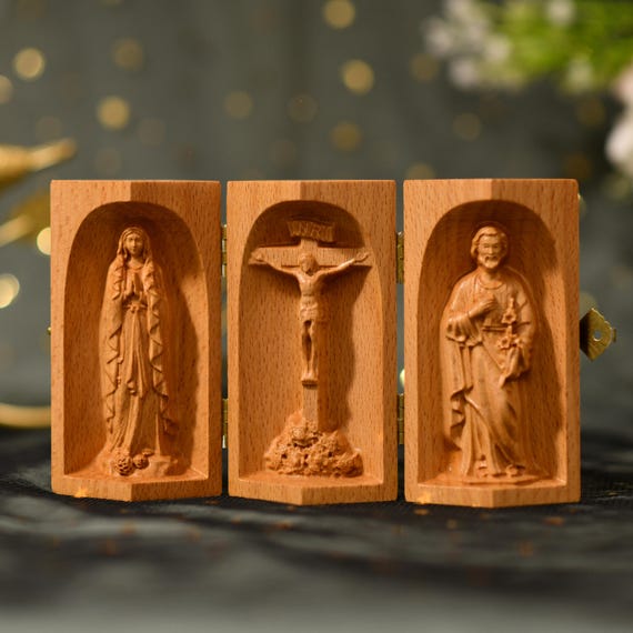 Wood Carving Catholic Home Altar,Catholic Icons,Wooden Religious Gift,Best Friend Gift,Christmas Gift, Fathers Day Gift,Thank You Gift Ideas