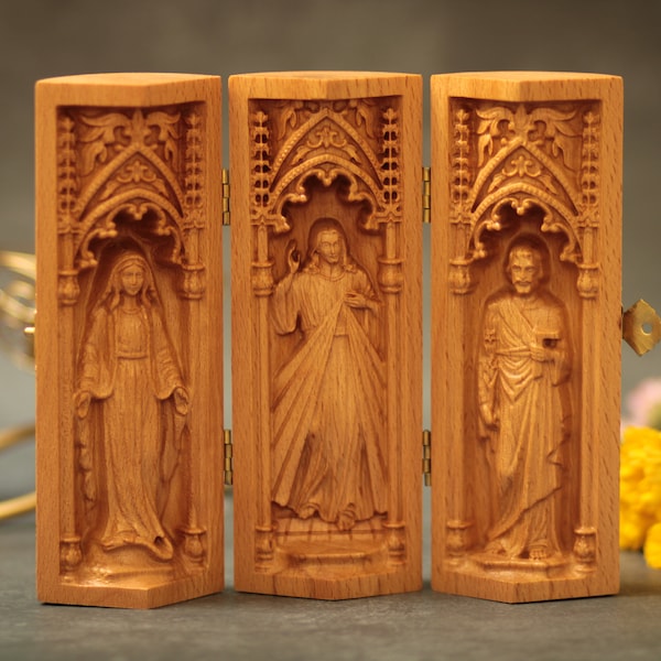 Holy Family Catholic Triptych of the Virgin Mary Jesus Christ St Joseph Portable Altar Catholic Home Decor Wood Handicrafts Religious Gifts