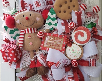 Gingerbread girl wreath,  Gingerbread Decor,  Holiday wreath, Christmas wreath
