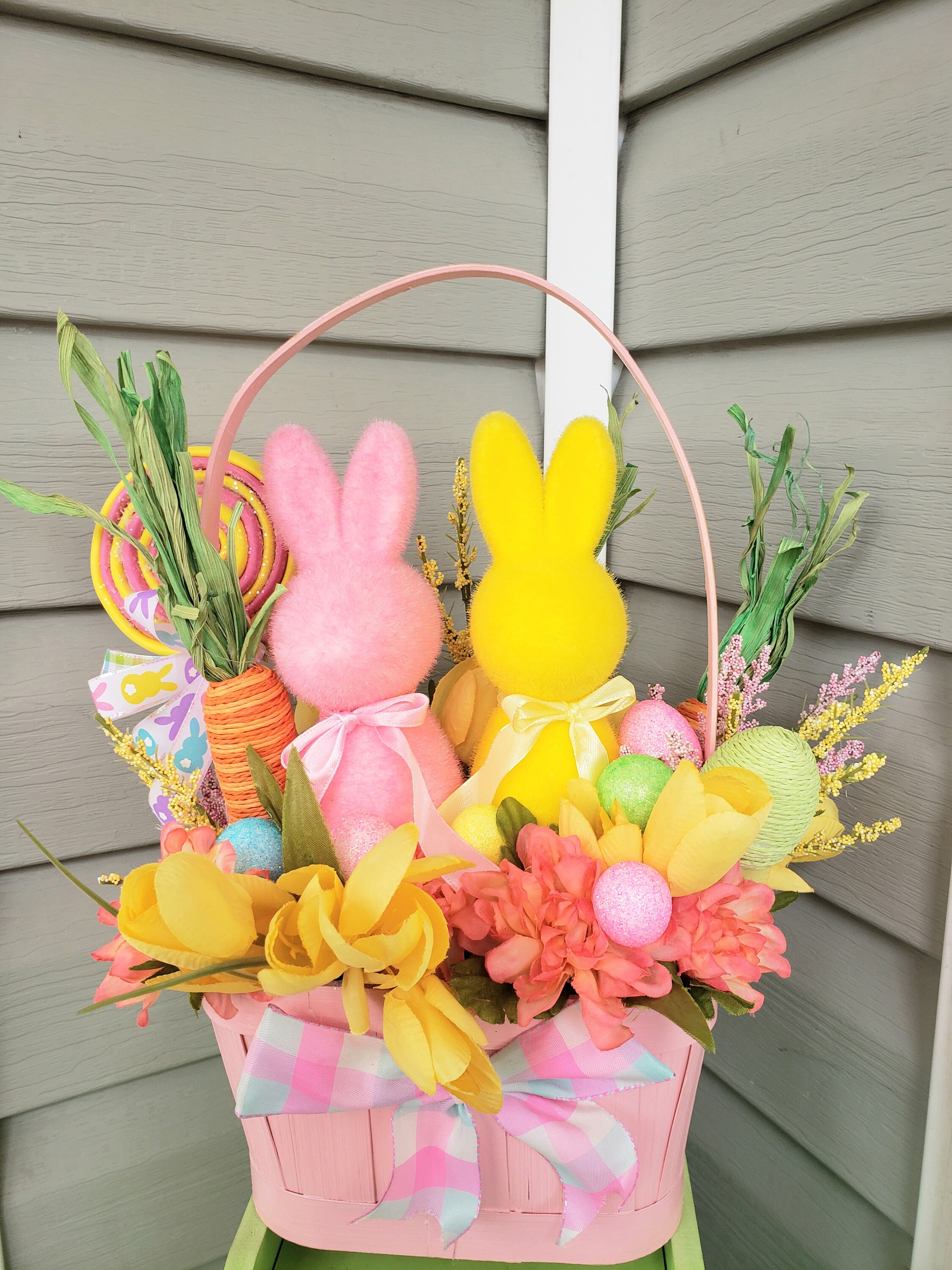 Hoppy Easter Set of 2 Easter Bunny Décor