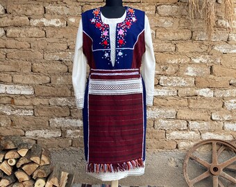 bulgarian folk shirt dusty pink floral embroidery button up shirt men ethnic slavic shirt pagan wedding groomsmen attire chic rustic shirt