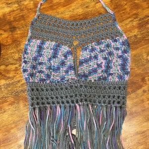 Fringe crop top with hand dyed yarn