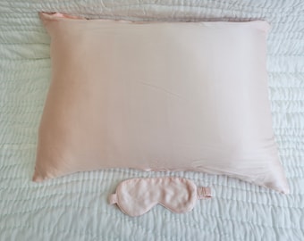 Masque de sommeil en soie de mûrier naturel rose lavable / masque pour les yeux de haute qualité pour les dormeurs chauds / couverture oculaire avec sangle réglable