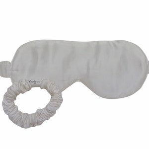 Silver Mulberry Silk Sleep Mask with Adjustable Strap/Cute Eye Cover/Eye Mask for Good night sleep