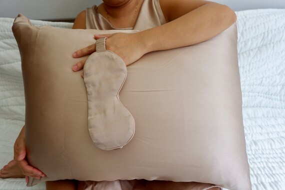 Copper silk outlet pillowcase