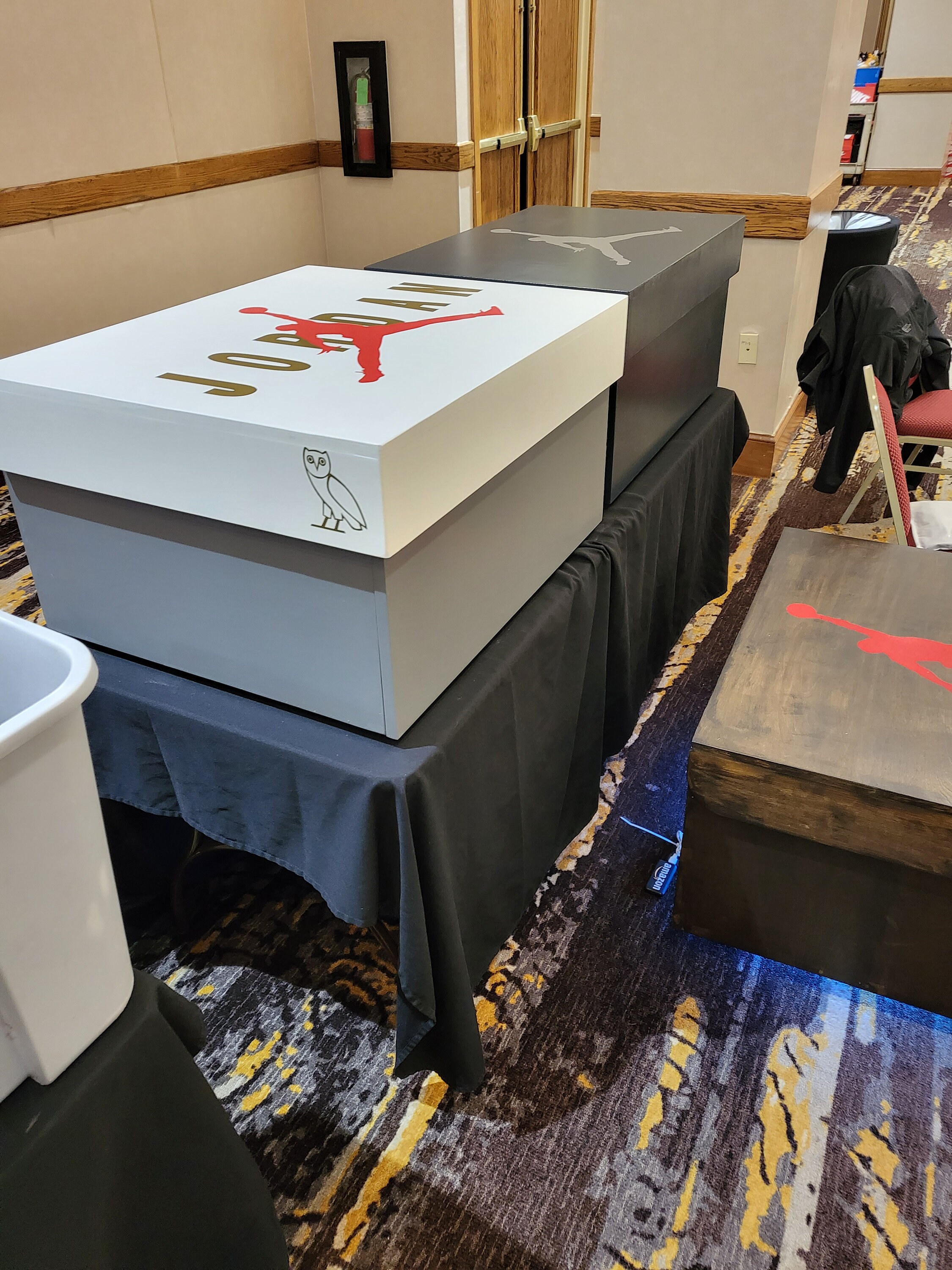 custom jordan box shoe holder