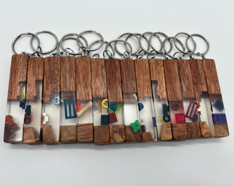 Keychain 2+1 free wood epoxy resin epoxy gift idea upcycling Lego building blocks sustainable