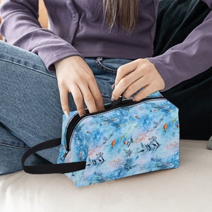 Portable Wash Bag, Cute Sea Reef, Cosmetic Travel Case, Makeup Bag, Makeup Bag, Large Toiletry Bag, Alternative Gift, Toiletry Bag