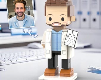 ForeverFig – Personalized doctor-designed building block figure with eye chart for him