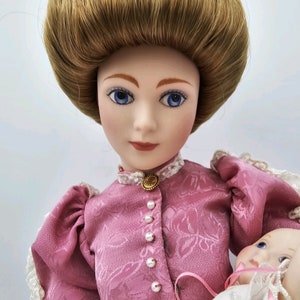 Franklin Heirloom 19&quot; &#39;A Mother&#39;s Love&#39; Doll and Baby w/Stand 1986